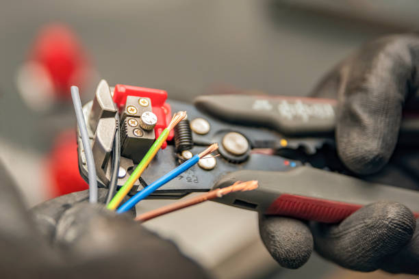 Best Commercial Electrician Services  in Grapeland, TX